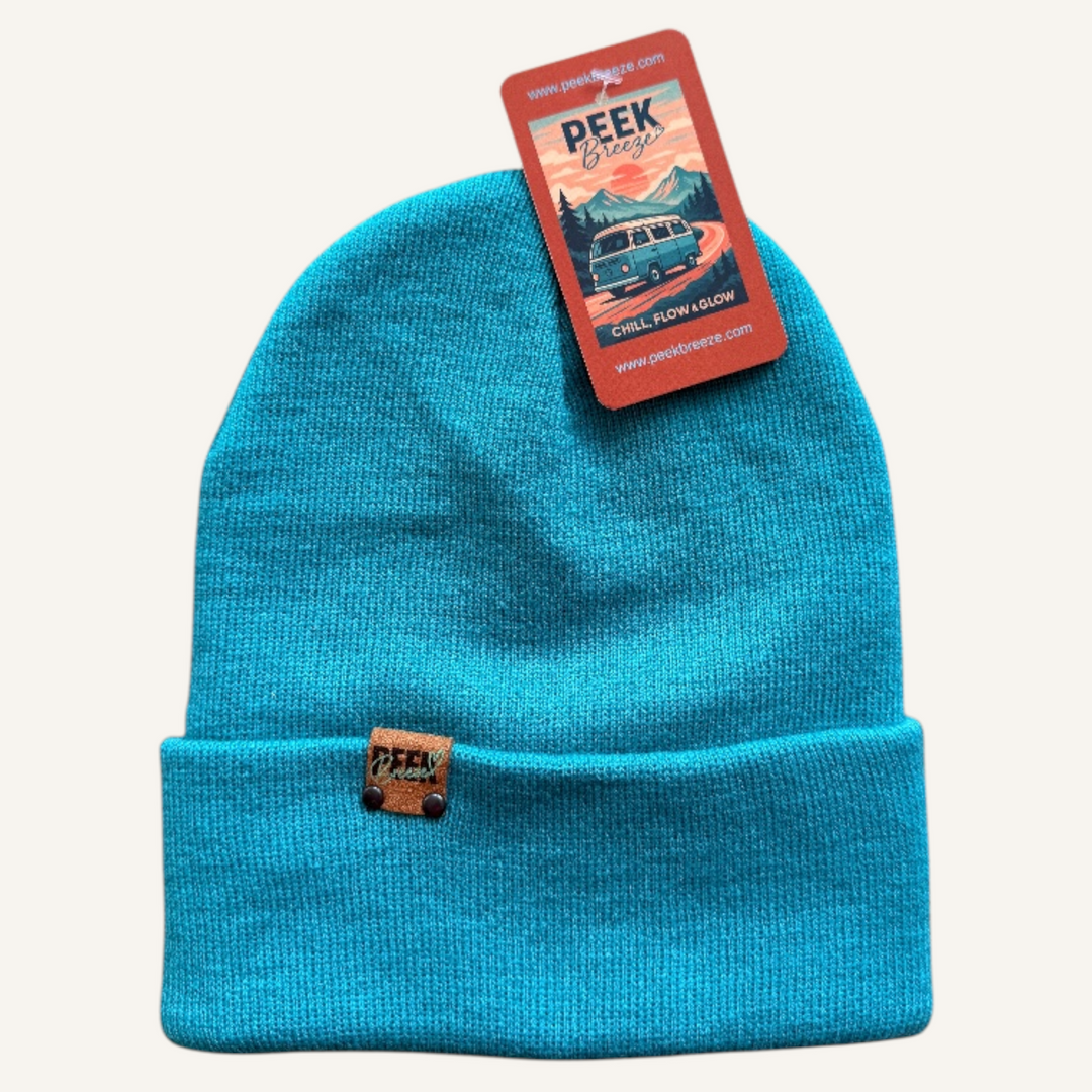 Tuque Peek Breeze – Minimaliste, Logo Discret &amp; Style Unisexe