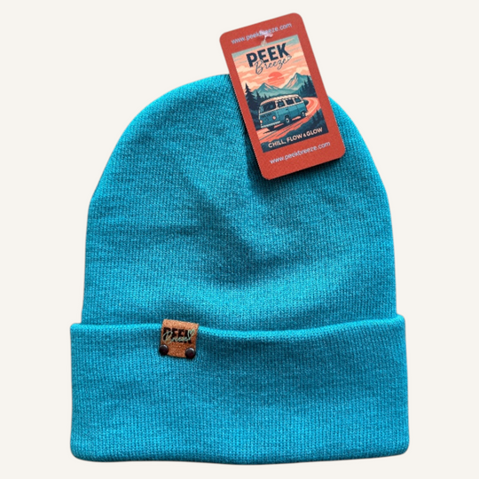 Tuque Peek Breeze – Minimaliste, Logo Discret &amp; Style Unisexe