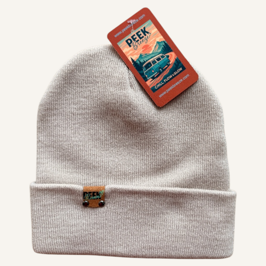 Tuque Peek Breeze – Minimaliste, Logo Discret &amp; Style Unisexe