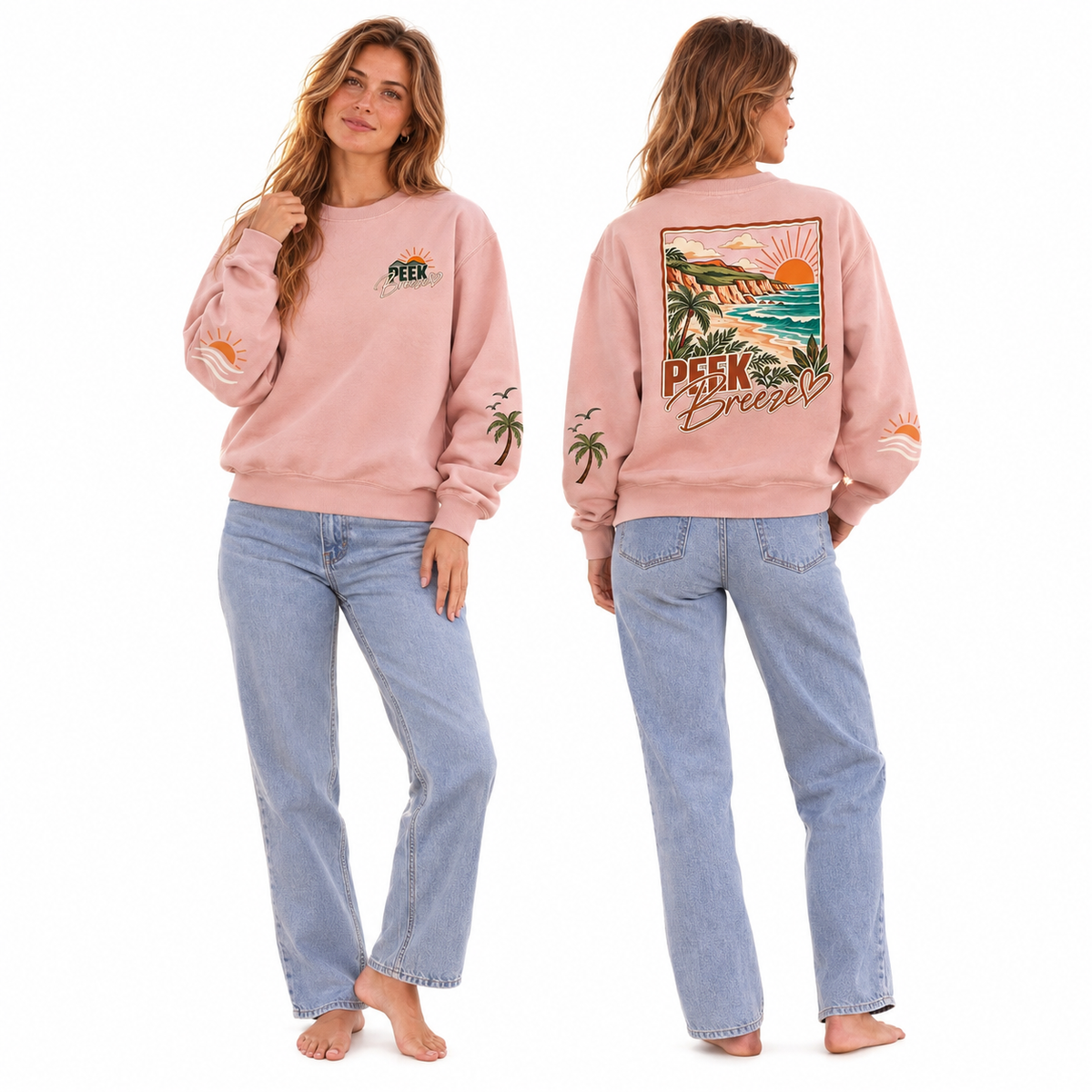 Crewneck Coastal rose pâle Peek Breeze pour femme, chandail en coton ouaté présenté de face et de dos avec logo poitrine et grand imprimé tropical.